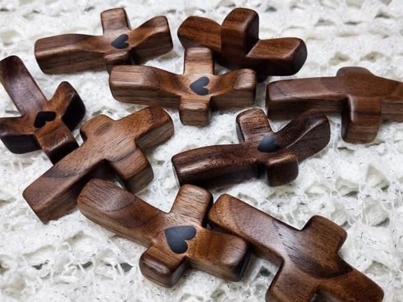 Cross My Heart, Encouragement Gift, Relieve Anxiety Comfort for Clutching, Clinging and Praying, Pocket Olive Wood Cross Religious Gift for Children and Adults