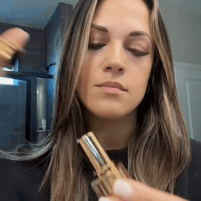 Color Changing Lipstick